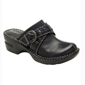 b.o.c. Women's, Karley Clog mules with buckle black tooled leather chunky 7 Born